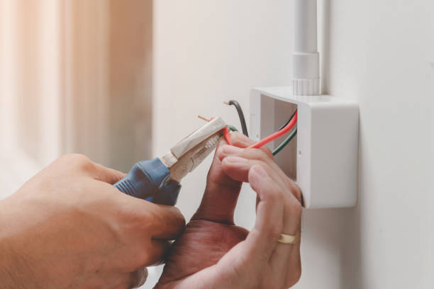 Best Emergency Electrical Repair Services  in Garden City South, NY